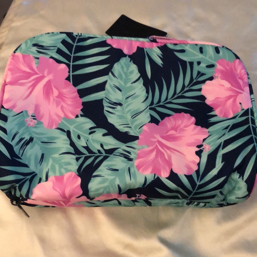 Hurley 100% Polyester Obsidian & Tropical Flower Zip Around Cosmetic Bag OS NWT - Picture 9 of 16